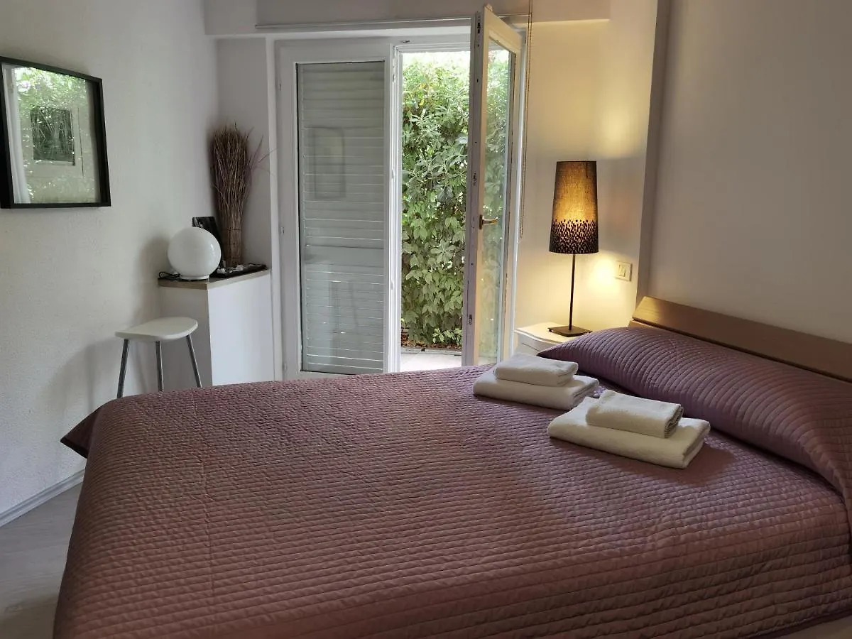 פולה Pine And Lime Apartments קרואטיה