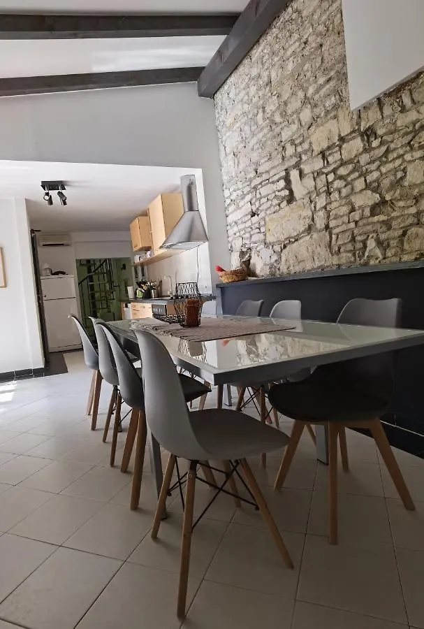 פולה Pine And Lime Apartments