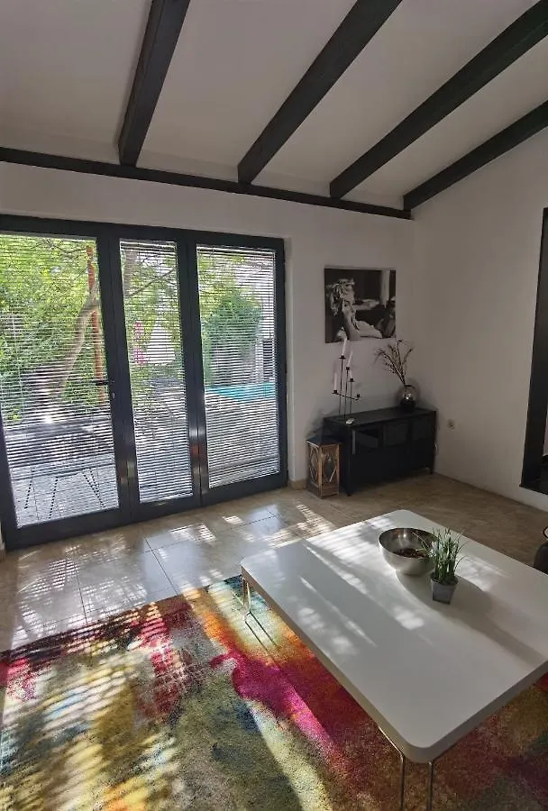פולה Pine And Lime Apartments