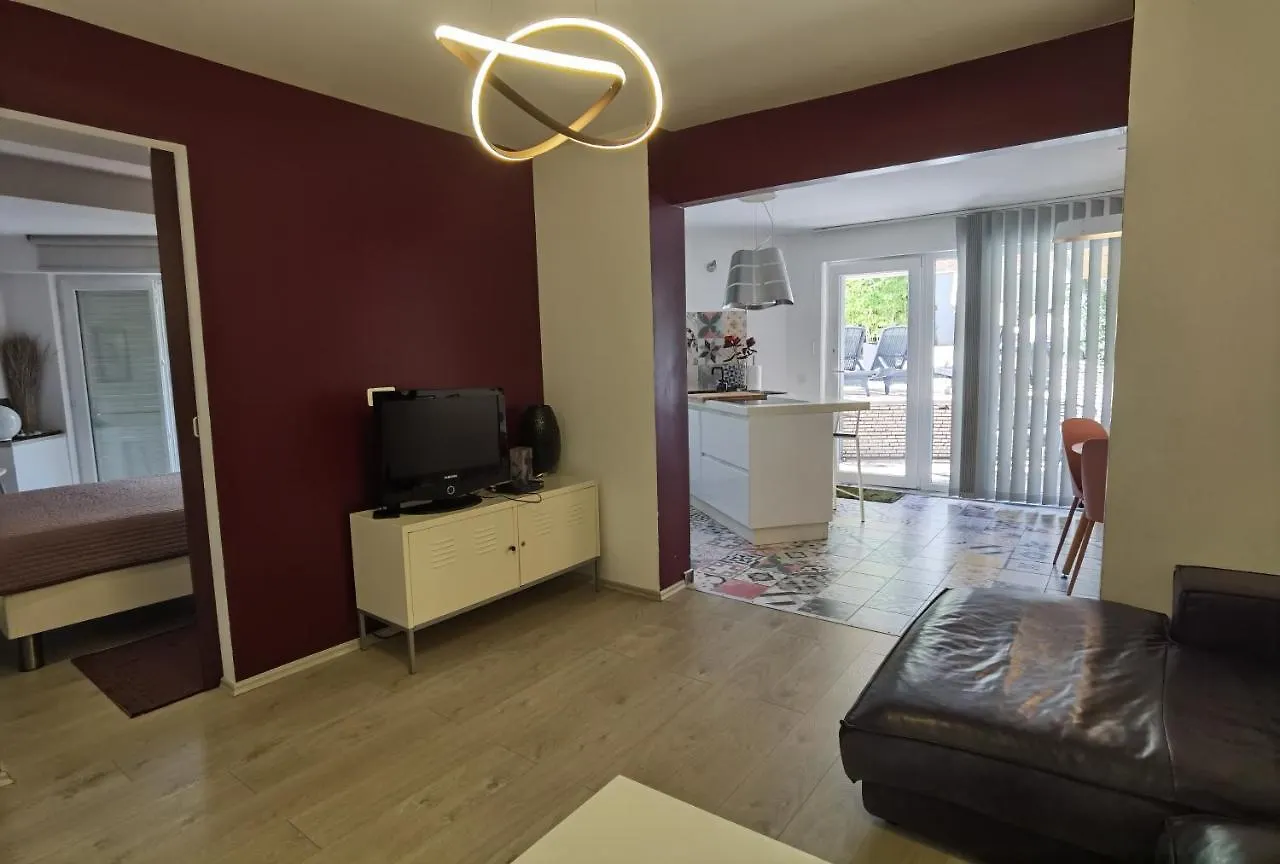 פולה Pine And Lime Apartments
