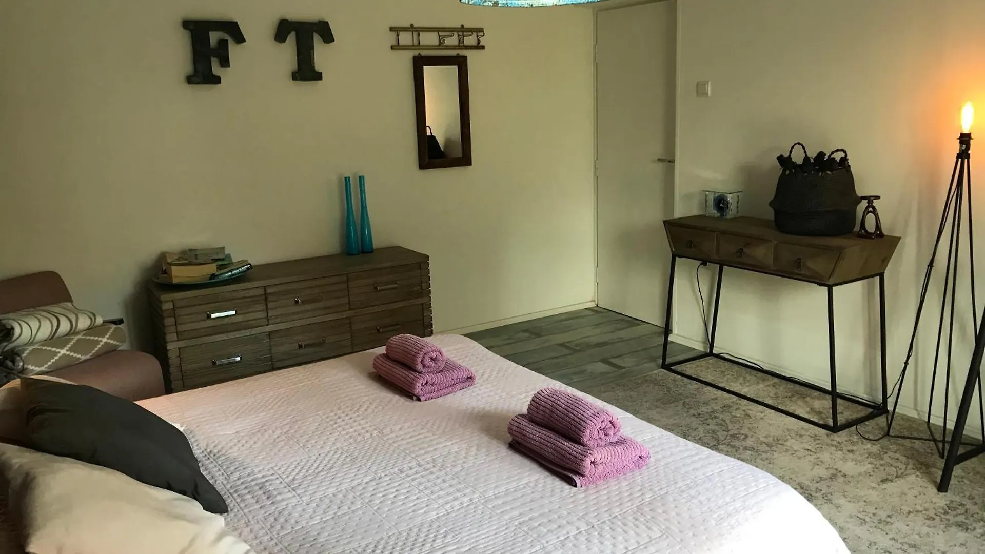 פולה Pine And Lime Apartments קרואטיה