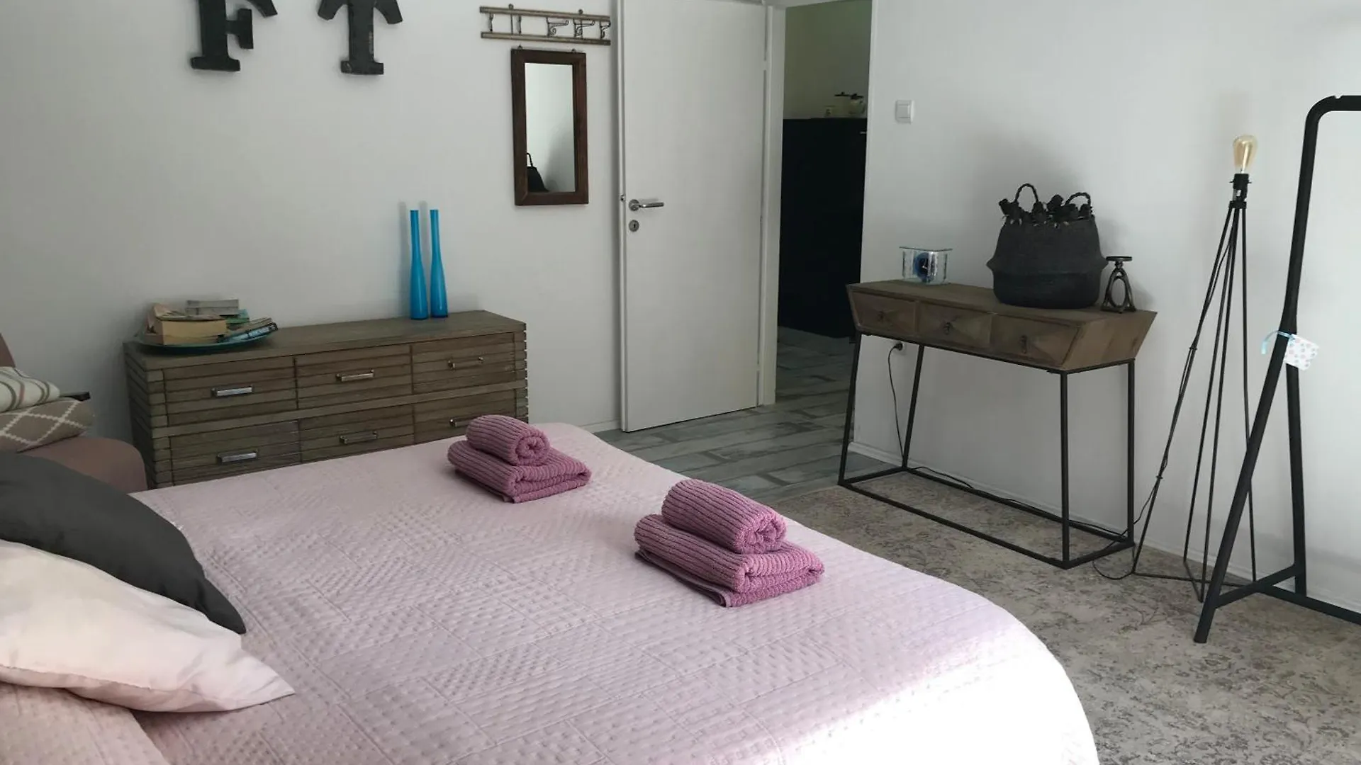 פולה Pine And Lime Apartments